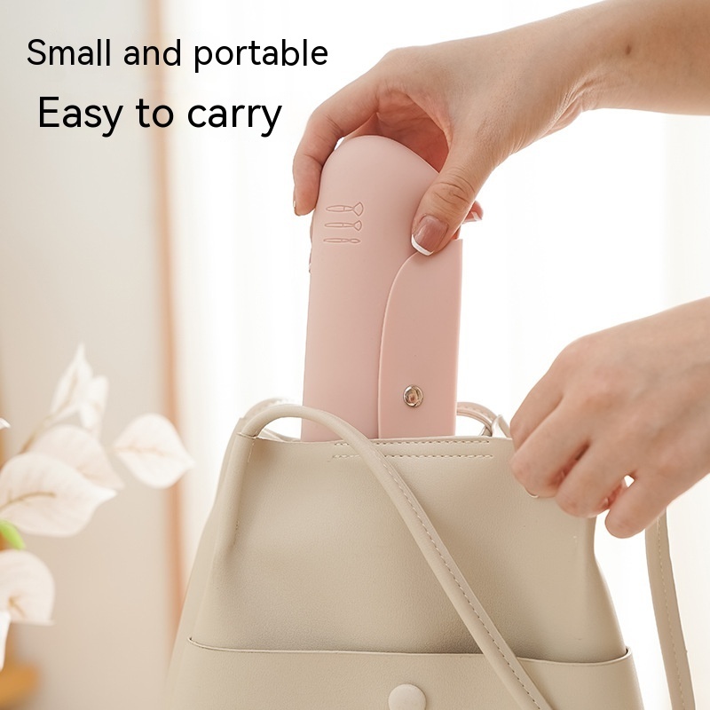 Silicone Makeup Brush Holder – Portable Travel Brush Case - Image 5