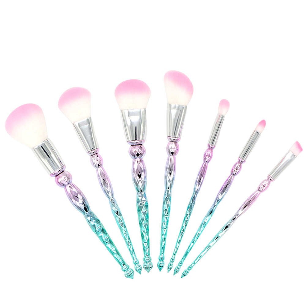 Diamond Makeup Brush Set – Soft Professional Brushes with Storage Tower - Image 5