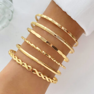 Boho Chain Bracelet Set for Women – Layered Metal Bracelets