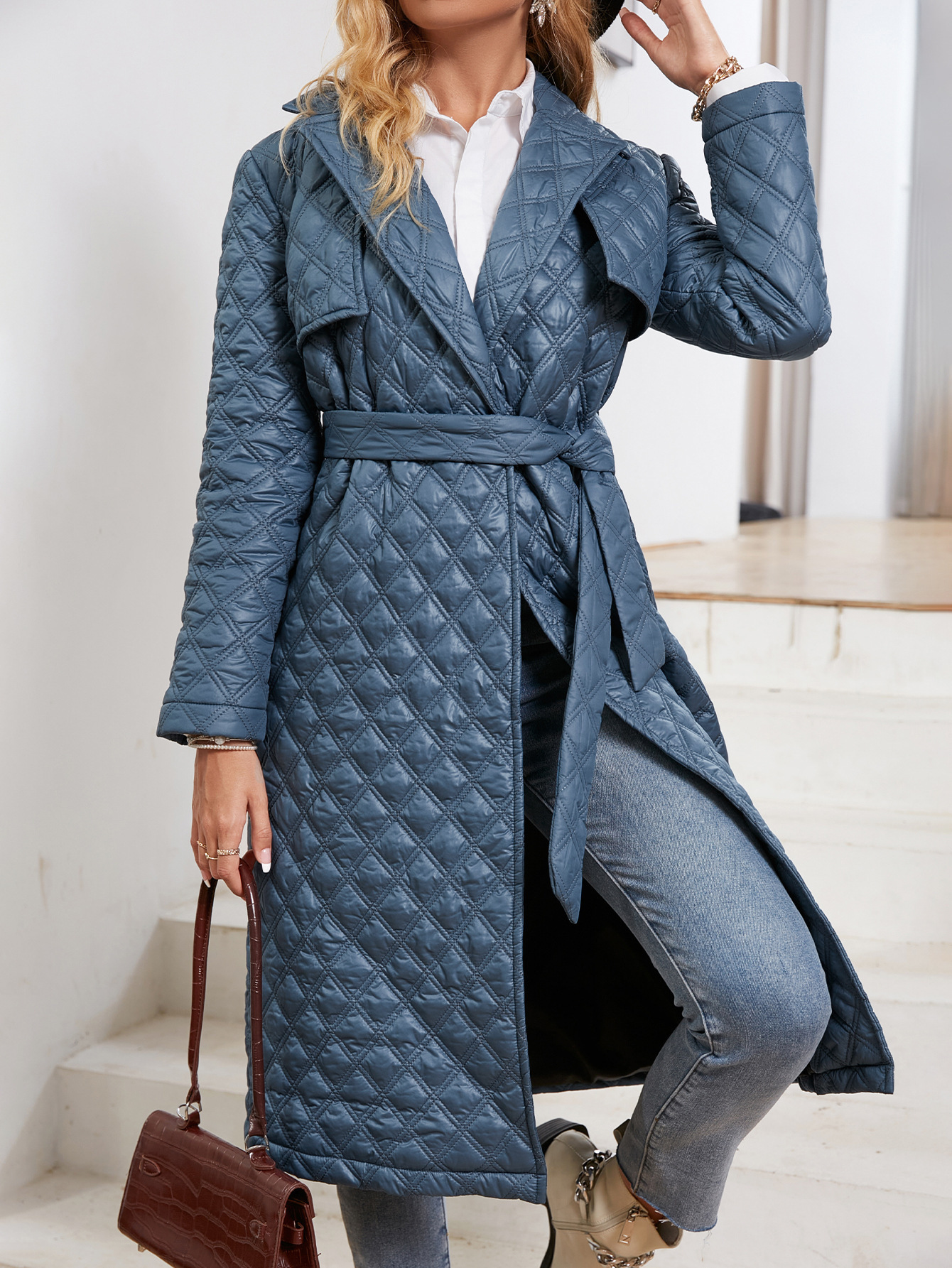 Women's Vintage Lapel Puffer Jacket – Warm Quilted Winter Coat - Image 3